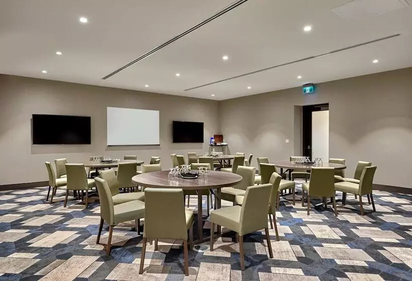 Delta Hotels By Marriott Calgary Downtown