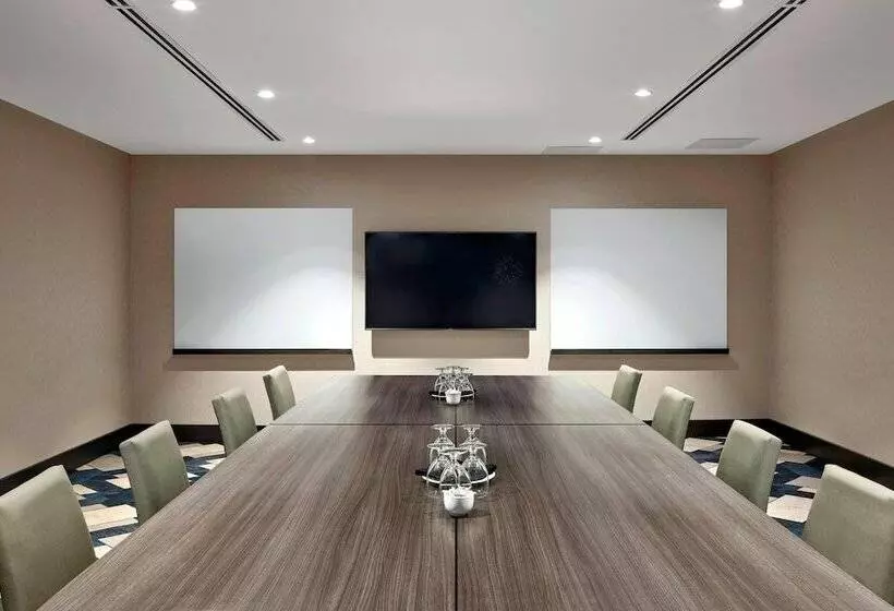 Delta Hotels By Marriott Calgary Downtown