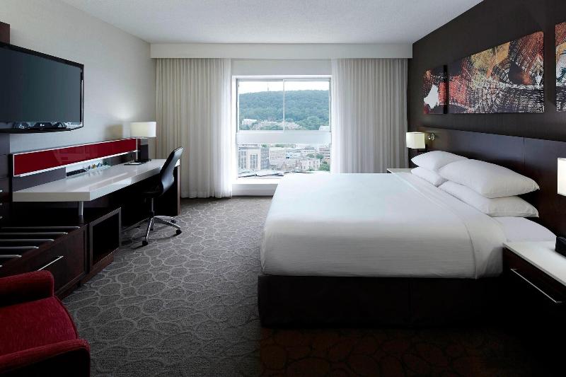 Delta Hotels By Marriott Montreal