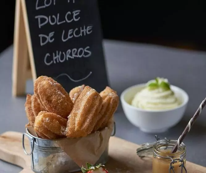 Delta Hotels By Marriott Toronto Airport & Conference Centre