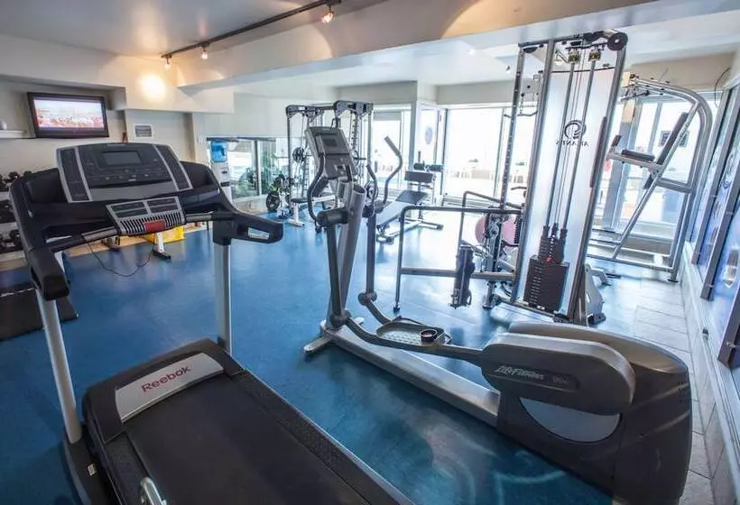 Отель Espresso Montreal Centre Ville / Downtown