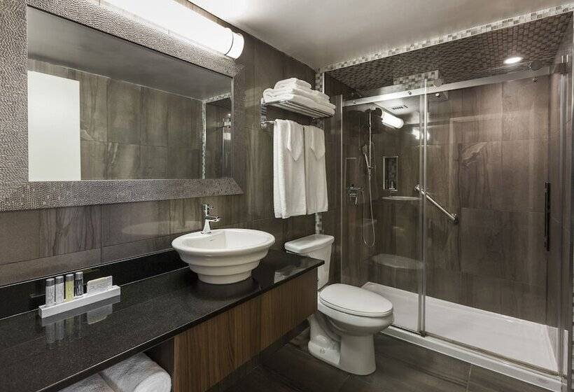 فندق Espresso Montreal Centre Ville / Downtown