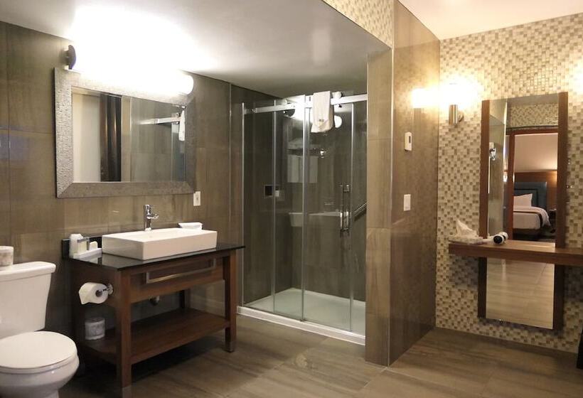 فندق Espresso Montreal Centre Ville / Downtown