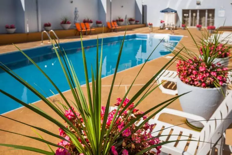 Отель Espresso Montreal Centre Ville / Downtown