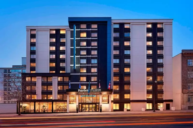 فندق Fairfield Inn By Marriott Montreal Downtown