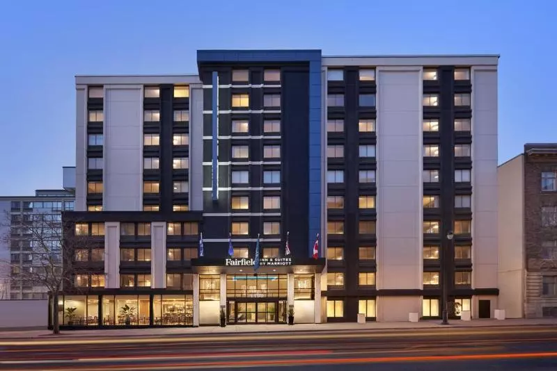فندق Fairfield Inn By Marriott Montreal Downtown