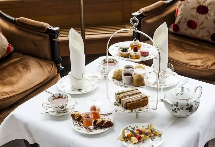 Grand Hotel Les Trois Rois