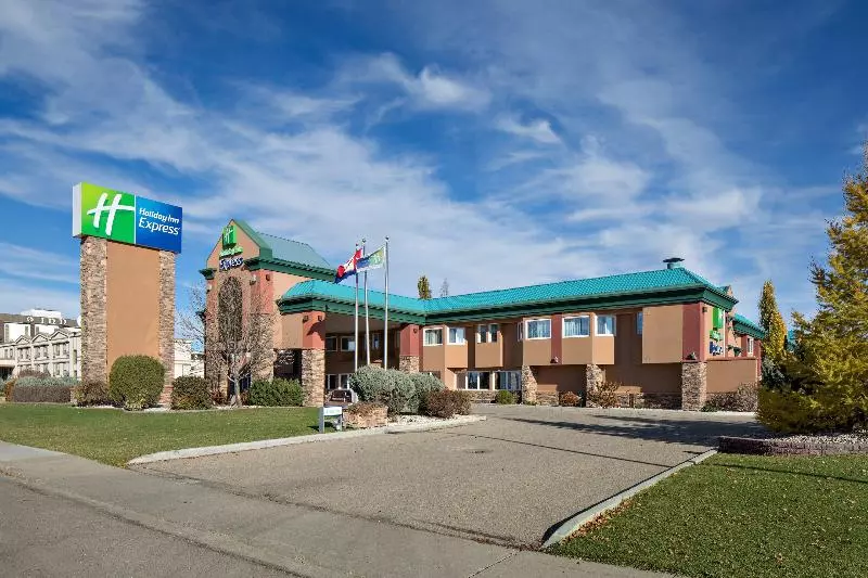 Hotell Holiday Inn Express Red Deer, An Ihg