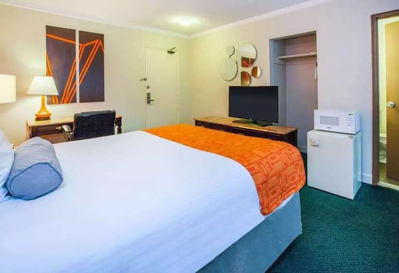 Hotelli Surestay Plus By Best Western Windsor