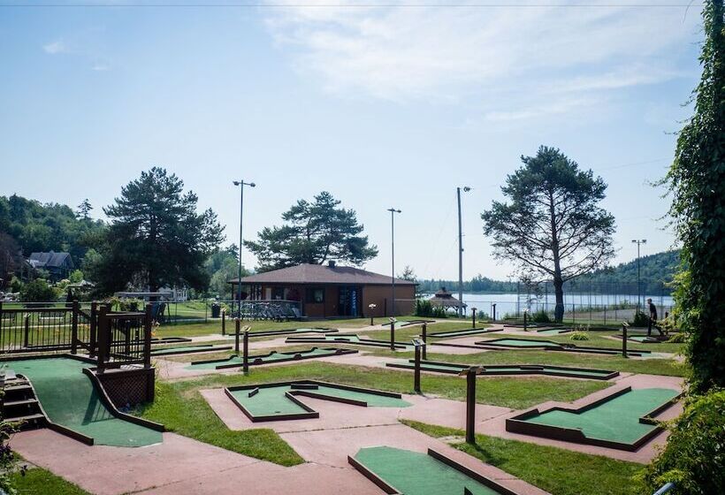 فندق Le Manoir Du Lac Delage