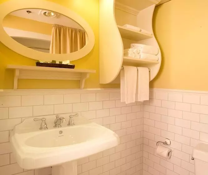 호텔 Le Manoir Du Lac Delage