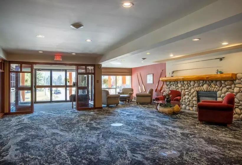 בית מלון כפרי Lobstick Lodge