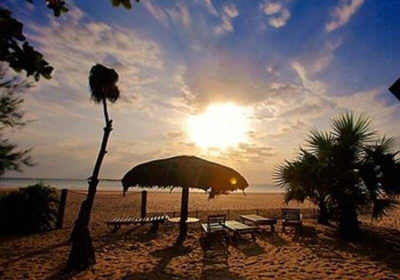 فندق Nilaveli Beach