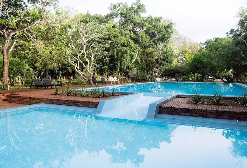 Hotel Peacock Beach Resort & Spa