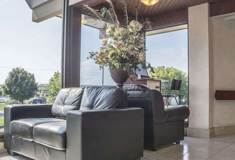 فندق Rodeway Inn Fallsview