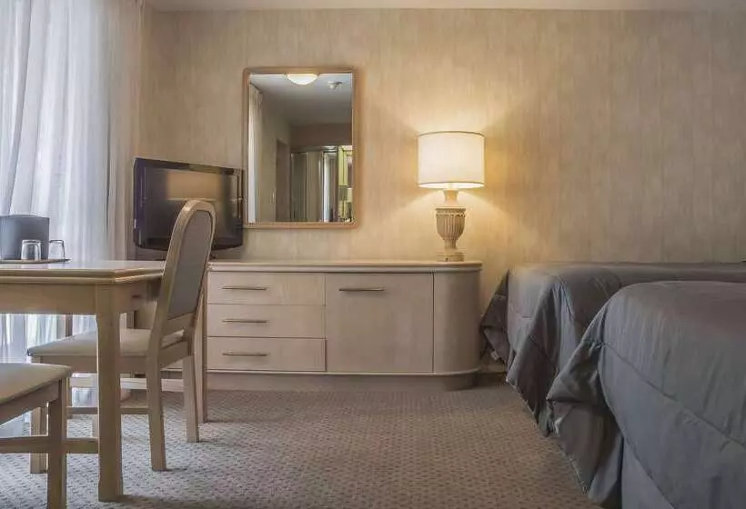 Szálloda Rodeway Inn Fallsview