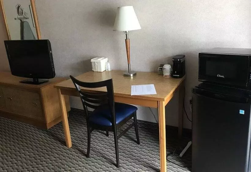 Отель Rodeway Inn