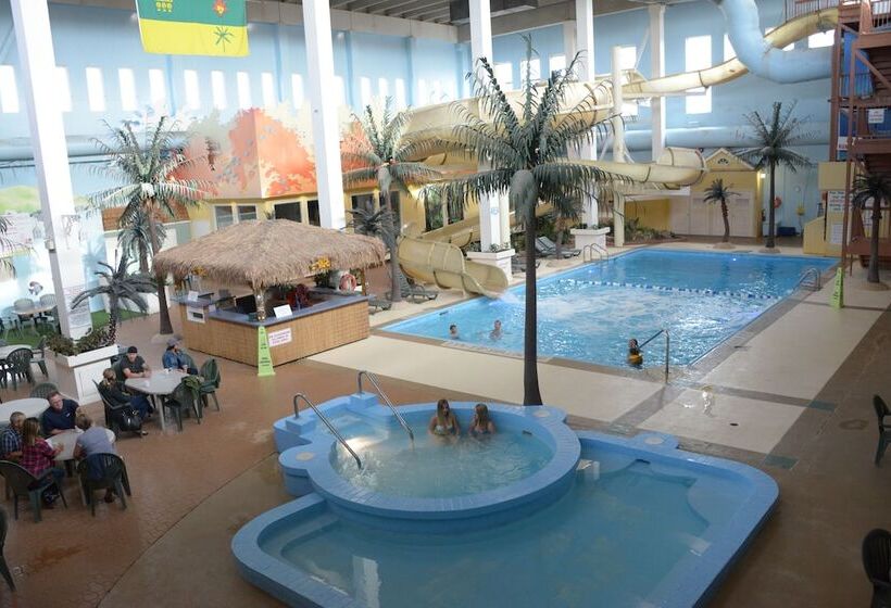 Seven Oaks Hotel Regina