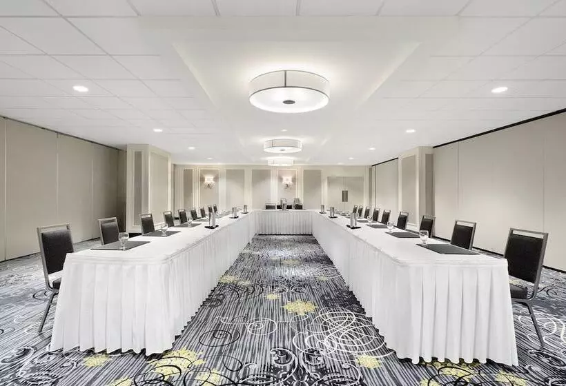 Hôtel Sheraton Cavalier Saskatoon