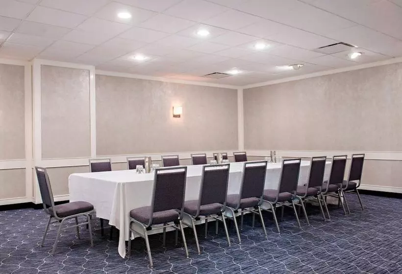 Hôtel Sheraton Cavalier Saskatoon