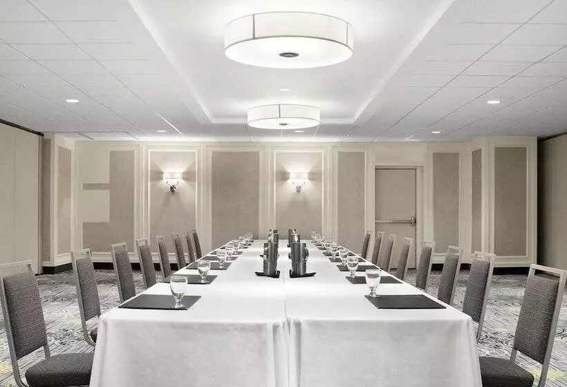 Hôtel Sheraton Cavalier Saskatoon