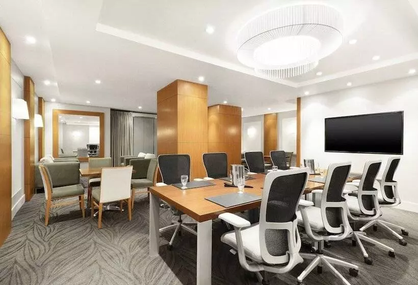 Hôtel Sheraton Cavalier Saskatoon