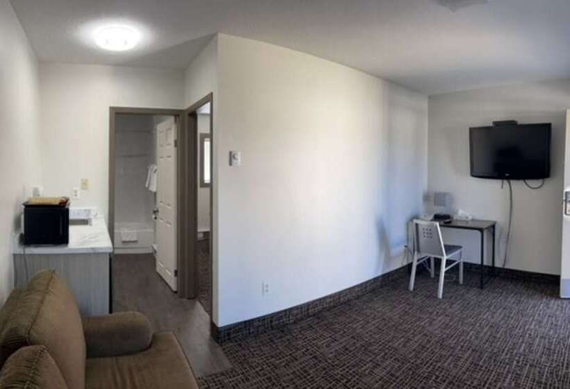 Hotel Super 8 By Wyndham Penticton