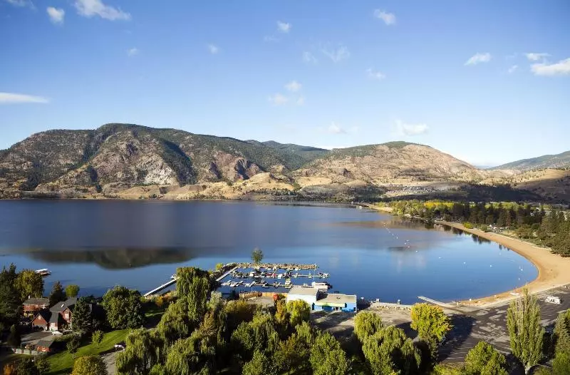 Hôtel Super 8 By Wyndham Penticton