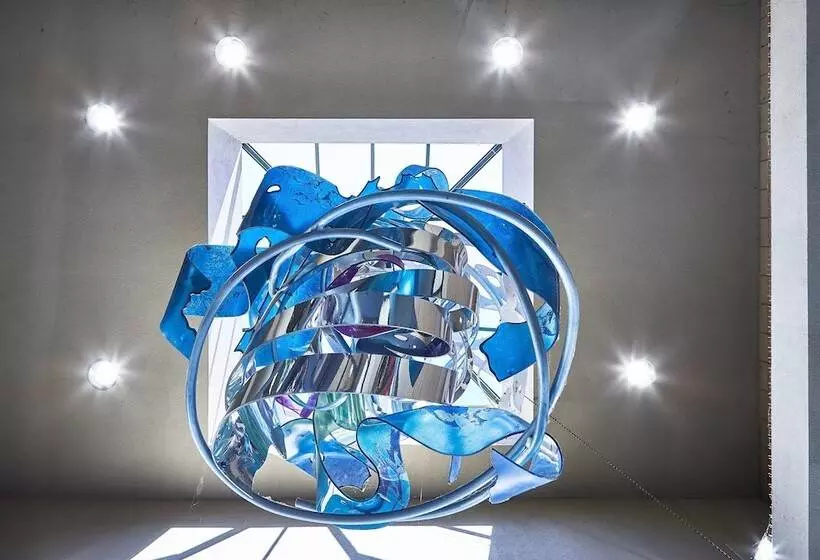 The Listel Hotel Vancouver