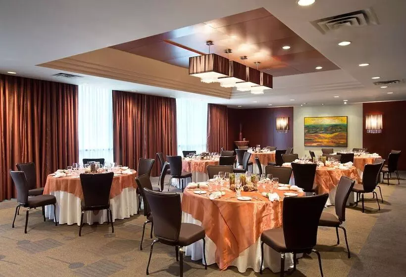 The Listel Hotel Vancouver