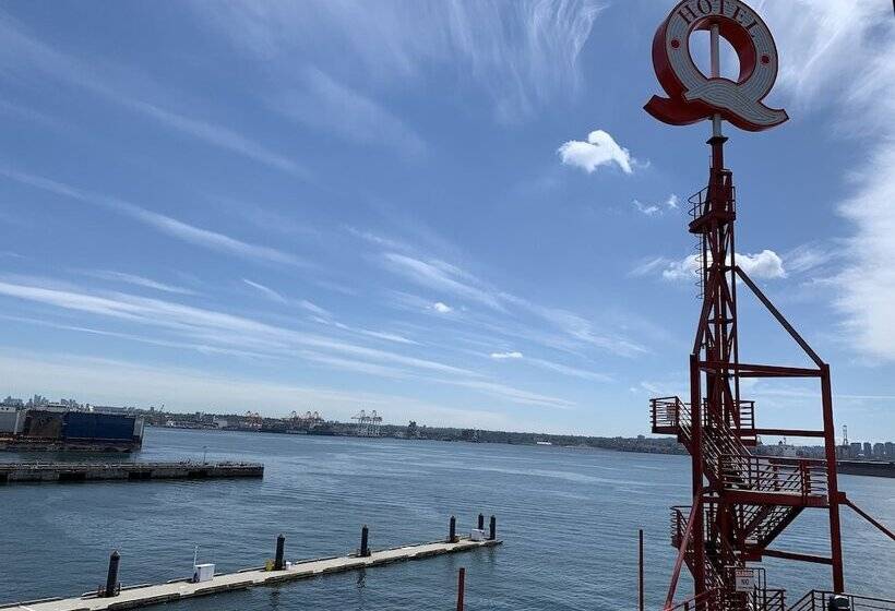 בית מלון כפרי The Lonsdale Quay