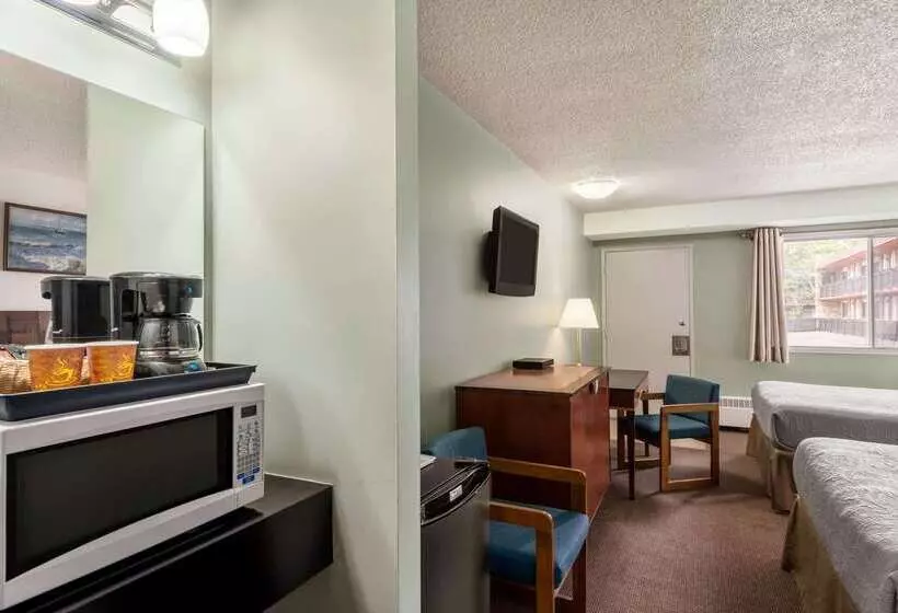 Hotel Travelodge By Wyndham Swift Current