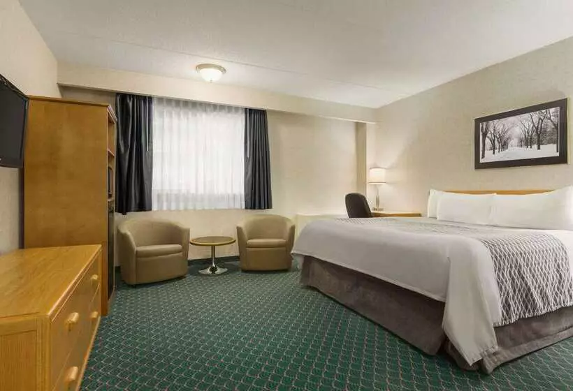 فندق Travelodge By Wyndham Winnipeg East