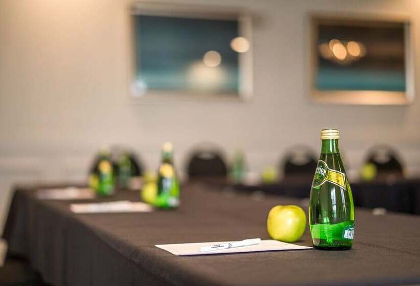 استراحتگاه Temple Gardens Hotel & Spa