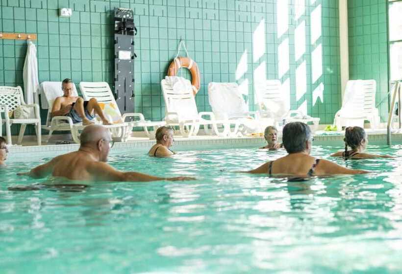 استراحتگاه Temple Gardens Hotel & Spa