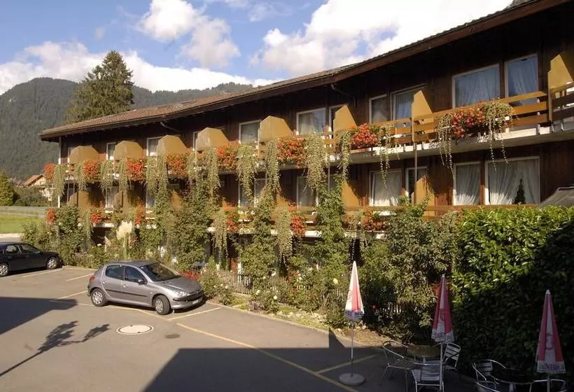 Chalet Swiss