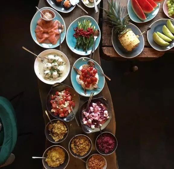 Boutique Hotel Bellevue B&b Am Brienzersee Iseltwald Interlaken