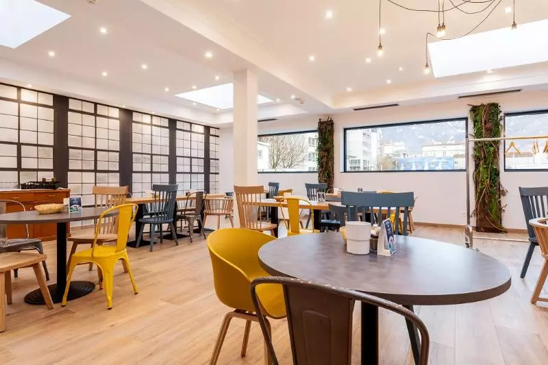 酒店 Campanile Martigny