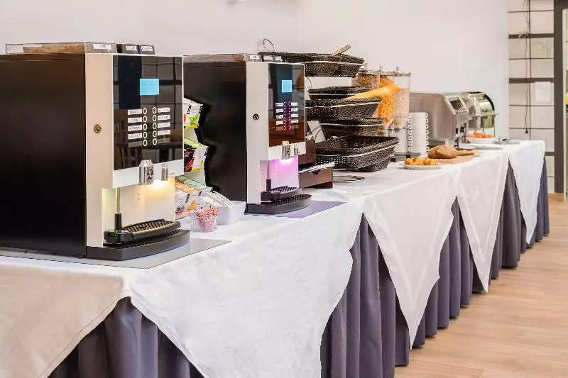 酒店 Campanile Martigny