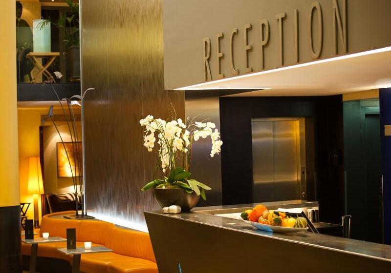 هتل Central Plaza