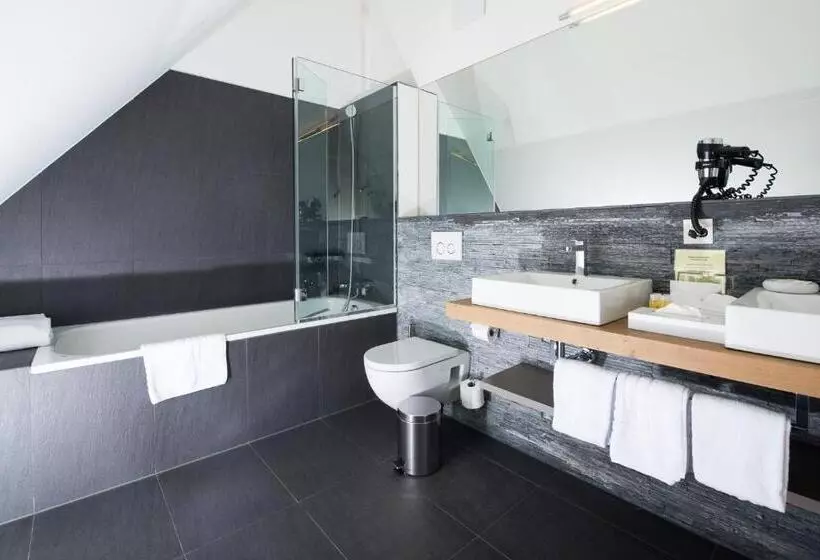 فندق Landgasthof Halbinsel Au