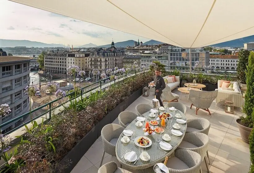 Hotelli Mandarin Oriental Geneva