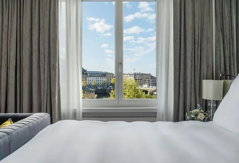 Hotelli Mandarin Oriental Geneva