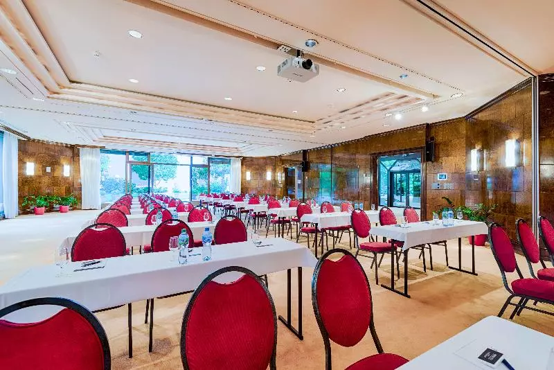 Hotel Royal Plaza Montreux