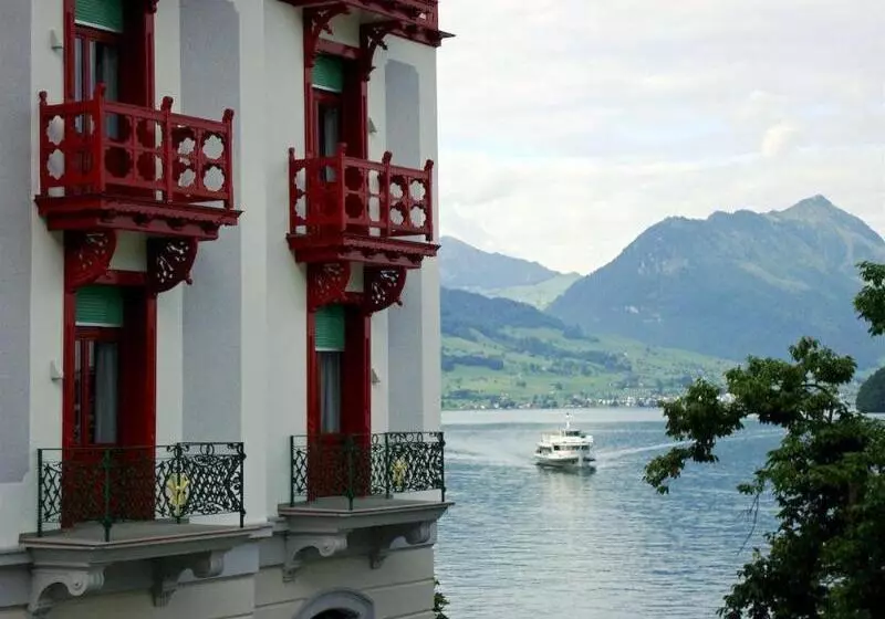 Hotel Vitznauerhof  Lifestyle Hideaway At Lake Lucerne