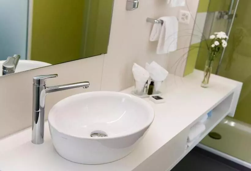 Отель Weiss Kreuz