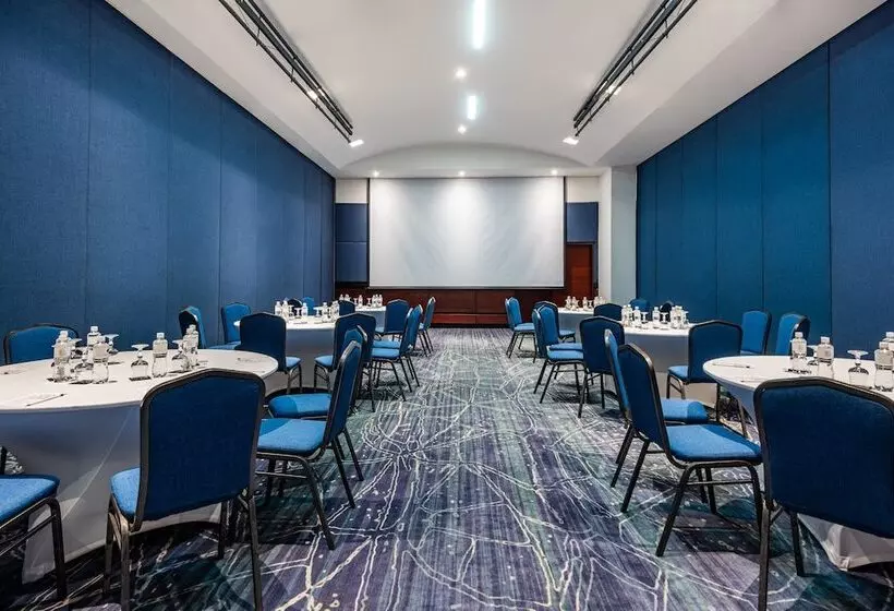 Cosmos 100 Hotel & Centro De Convenciones Hoteles Cosmos