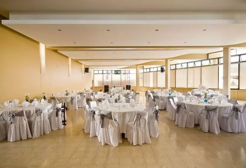 酒店 Costa Rica Tennis Club &