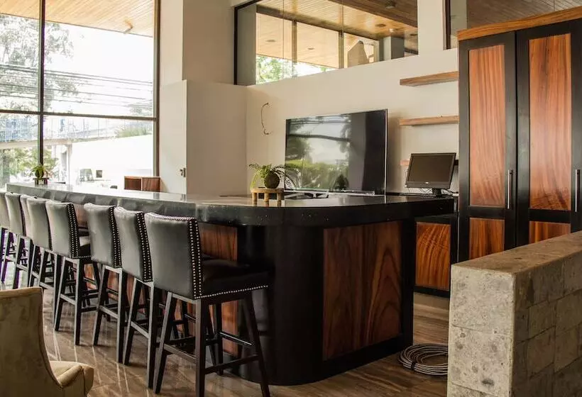 酒店 Costa Rica Tennis Club &