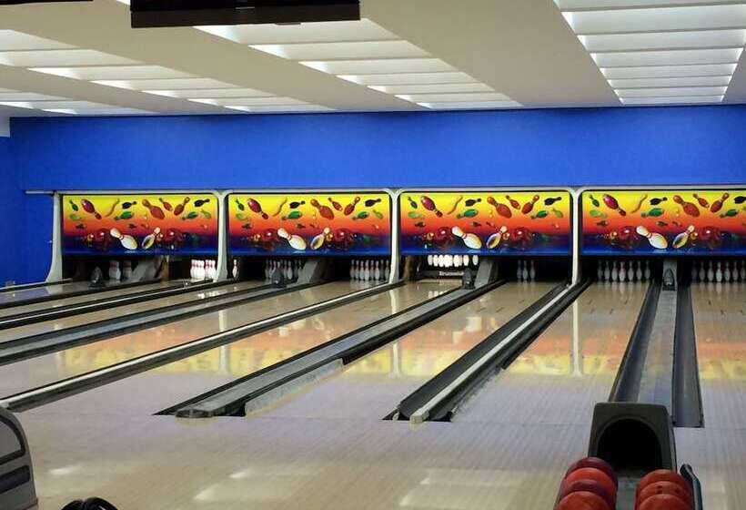 فندق Costa Rica Tennis Club &